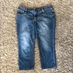 Blue jean capris